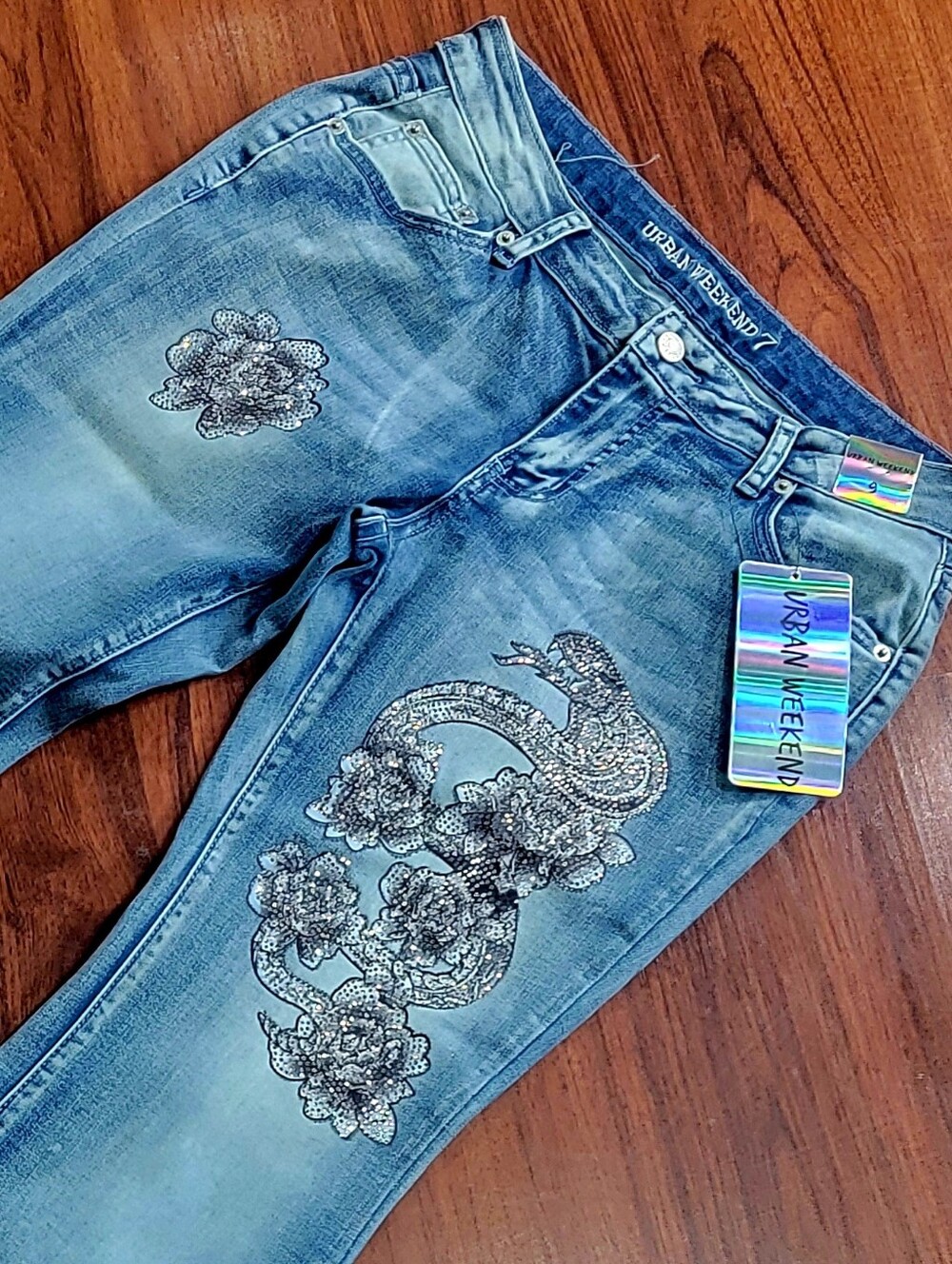 JunIors Light Blue Embellished Rhinestone Snake Jeans Sz 9 New!